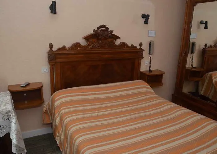 Hotel Du Commerce