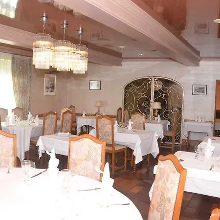 Du Commerce Hotel